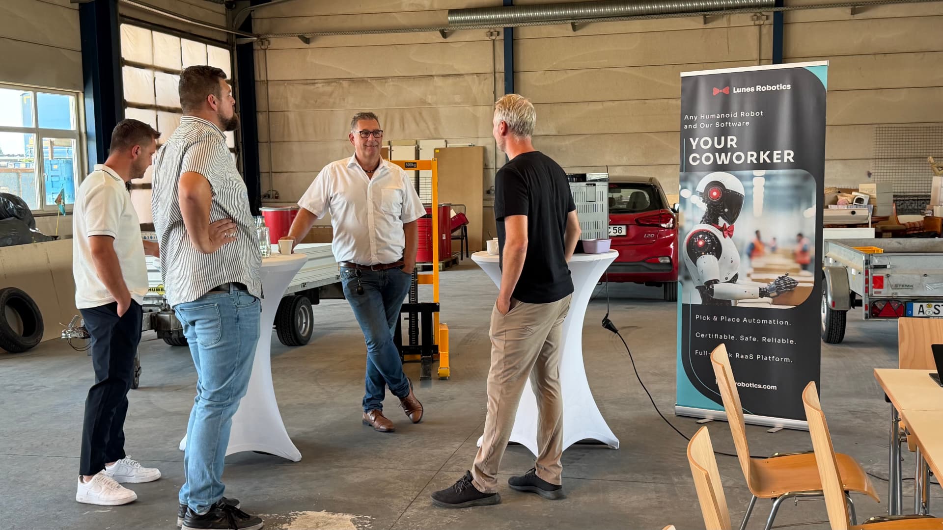 Presentation of the Lunes Robotics solution on the shop floor at Schweikert